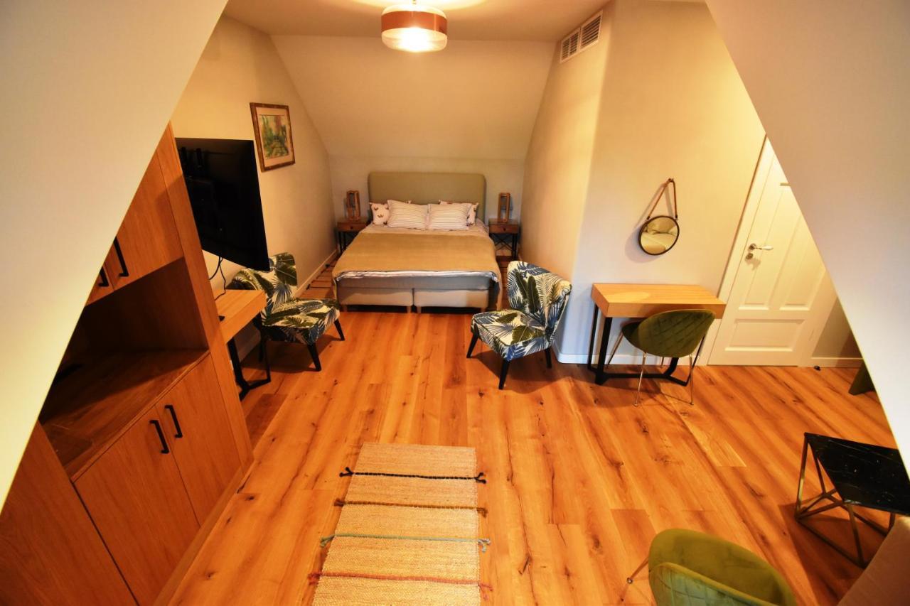 Białowieża Stoczek 1929 Bed & Breakfast エクステリア 写真