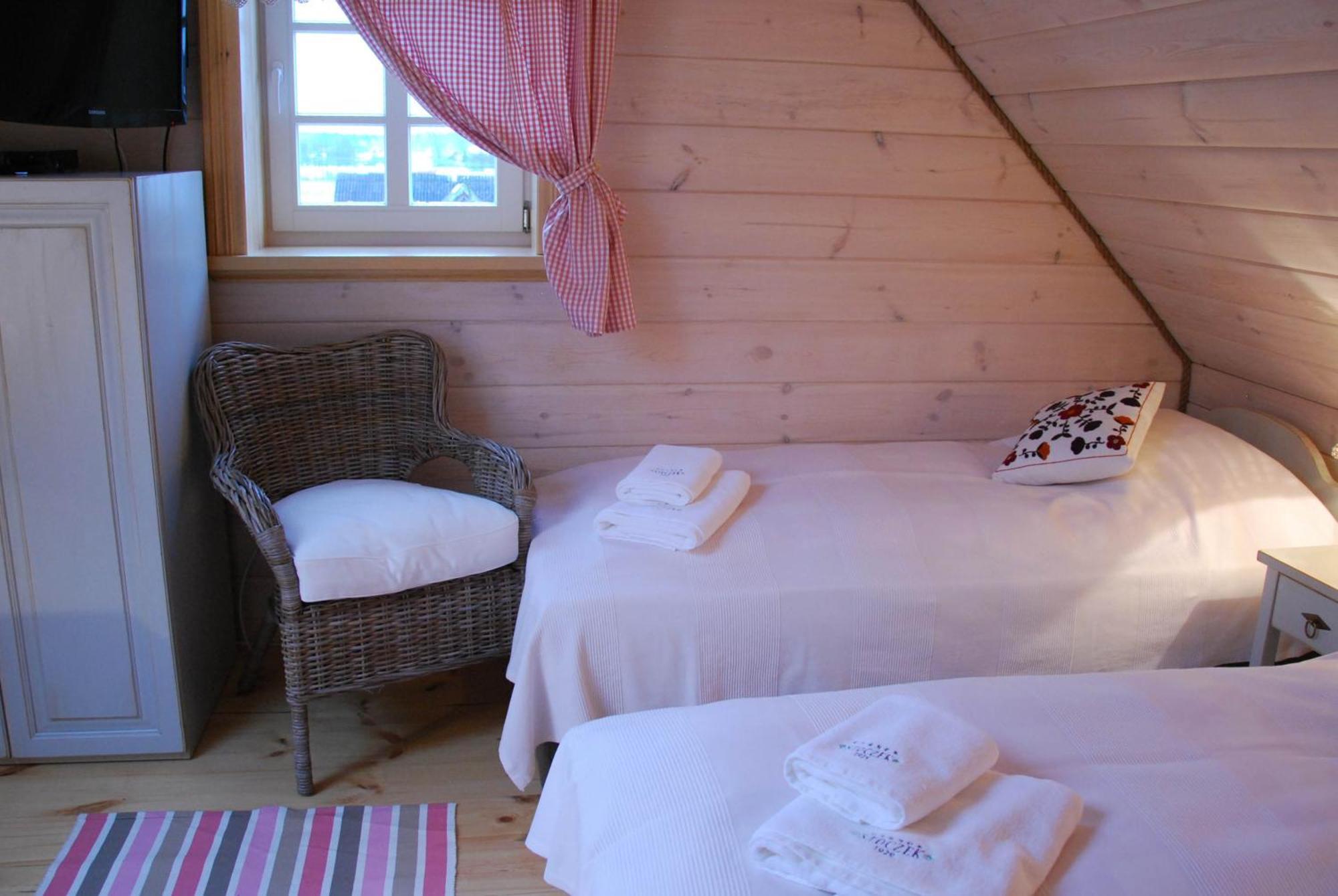 Białowieża Stoczek 1929 Bed & Breakfast エクステリア 写真