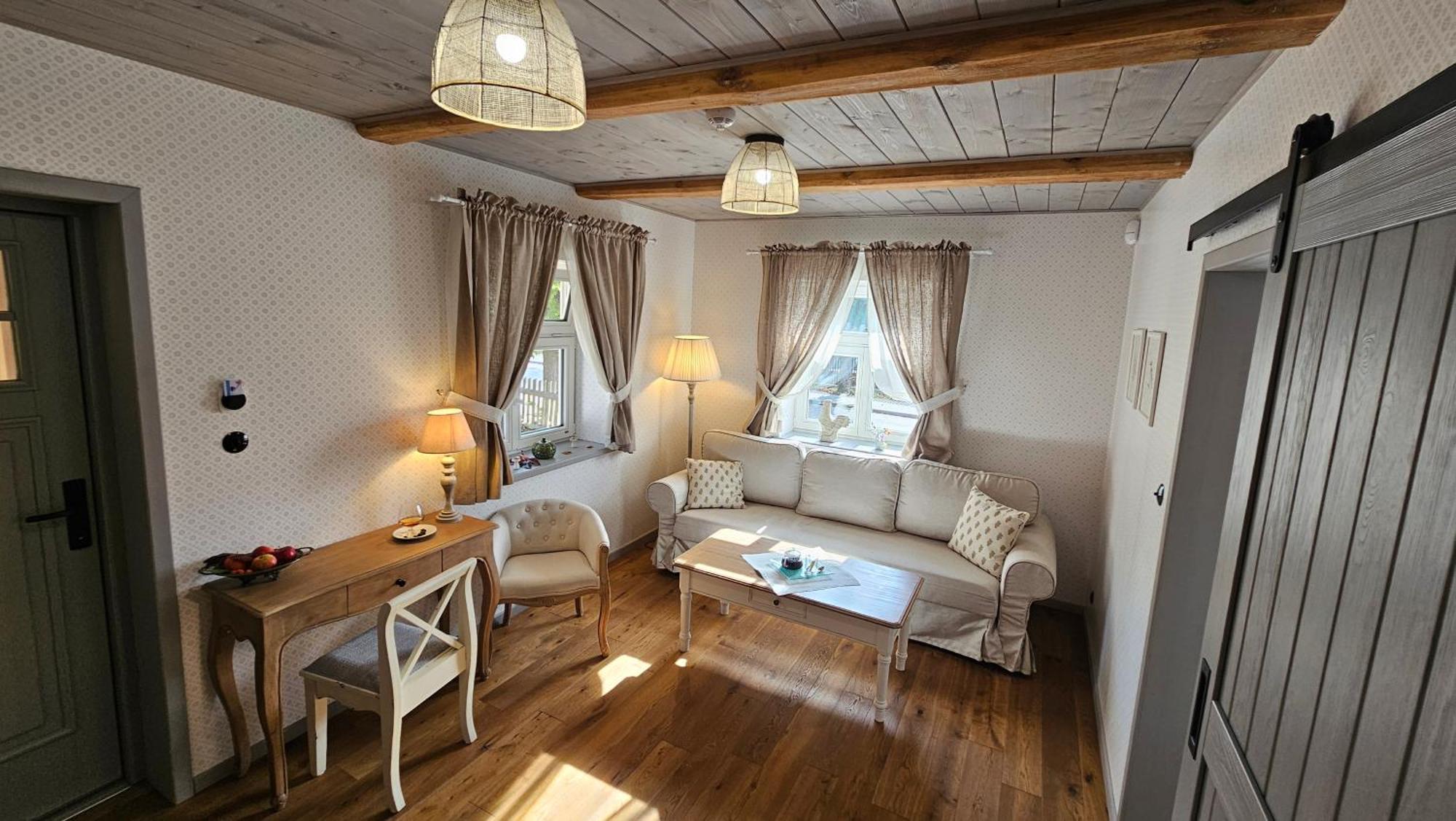 Białowieża Stoczek 1929 Bed & Breakfast エクステリア 写真